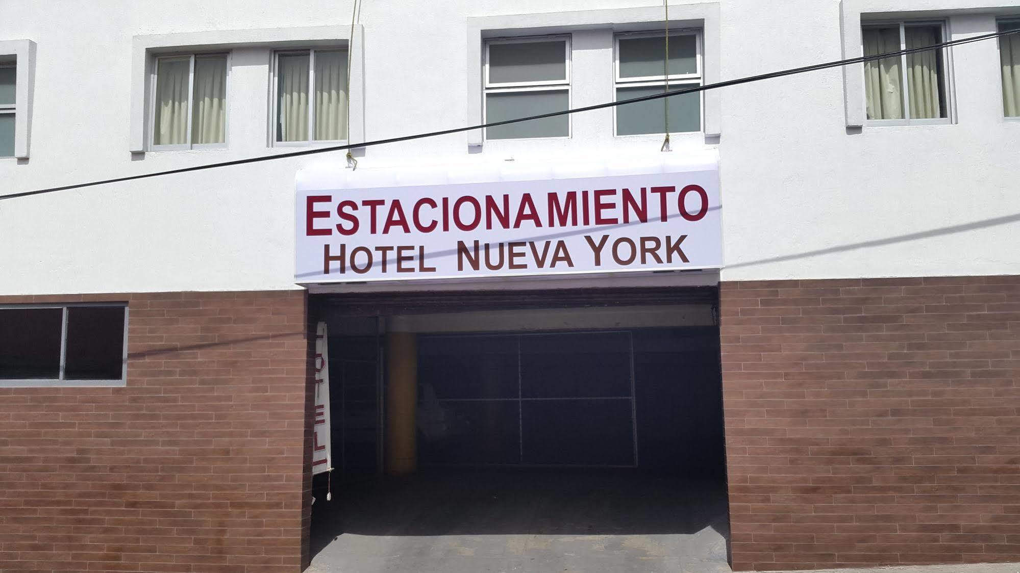 Nueva York Hotel Guadalajara Buitenkant foto